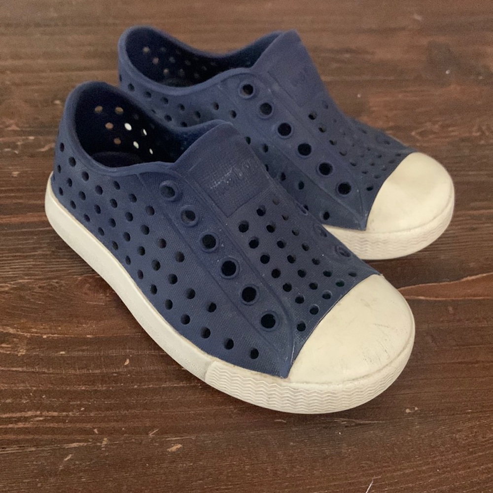 Native Jefferson Blue Toddler Slip On 7T